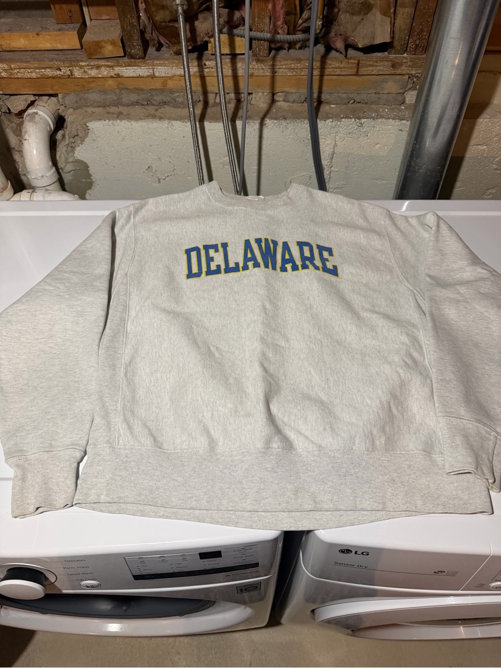 University of Delaware Crewneck